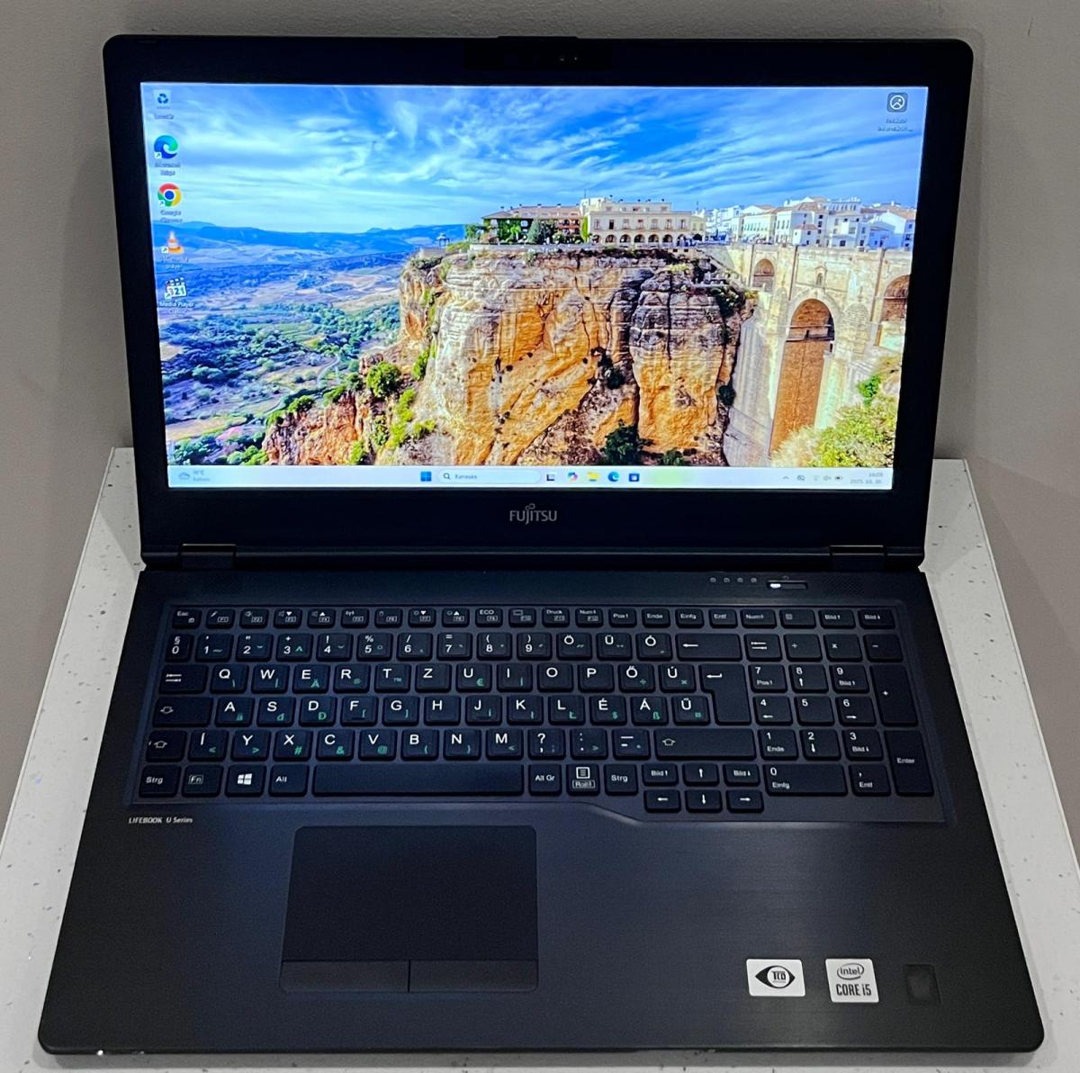 Fujitsu LIFEBOOK U7510 